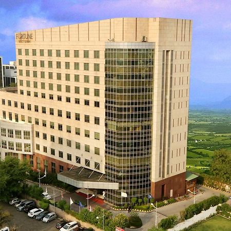 Fortune Select Global, Gurugram - Member Itc Hotels' Group Gurgaon Exteriör bild