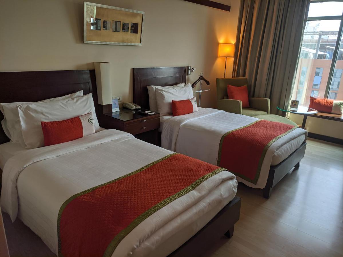 Fortune Select Global, Gurugram - Member Itc Hotels' Group Gurgaon Exteriör bild