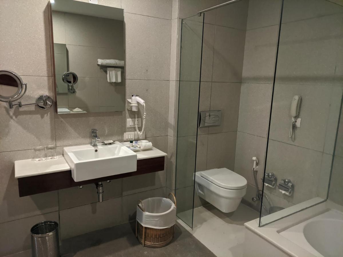 Fortune Select Global, Gurugram - Member Itc Hotels' Group Gurgaon Exteriör bild