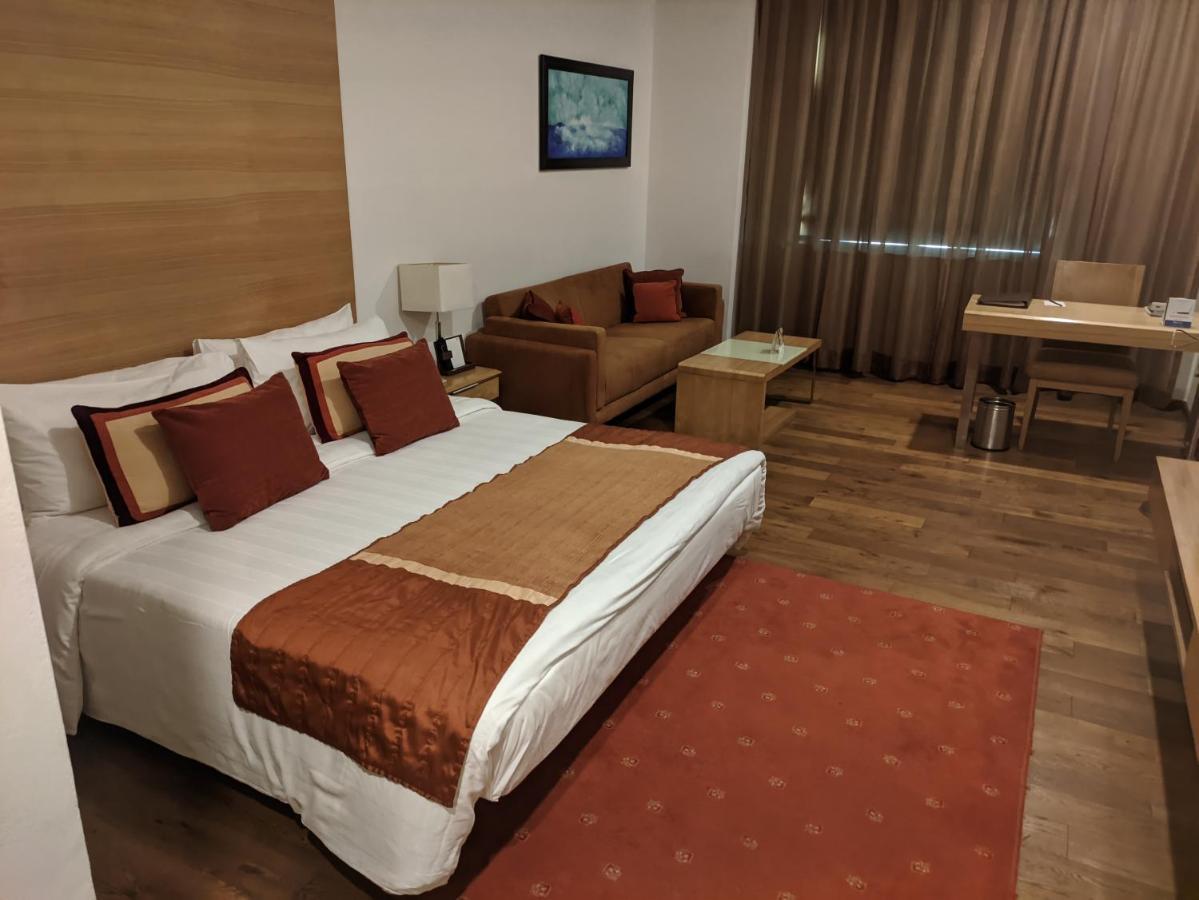 Fortune Select Global, Gurugram - Member Itc Hotels' Group Gurgaon Exteriör bild