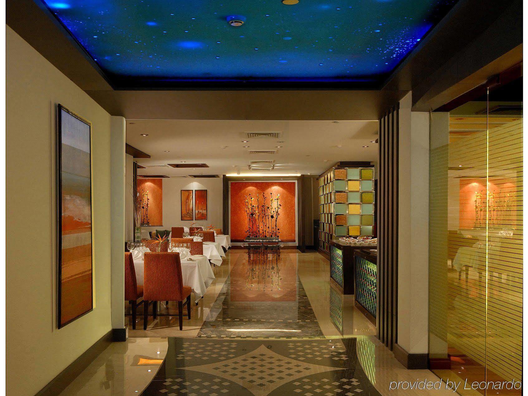Fortune Select Global, Gurugram - Member Itc'S Hotel Group Gurgaon Exteriör bild